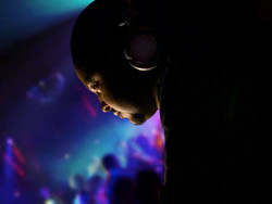 DJ QU
