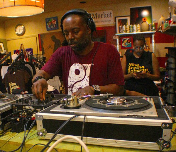 DJ Kemit