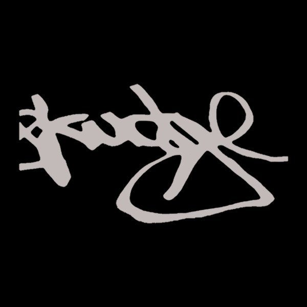 Skudge White